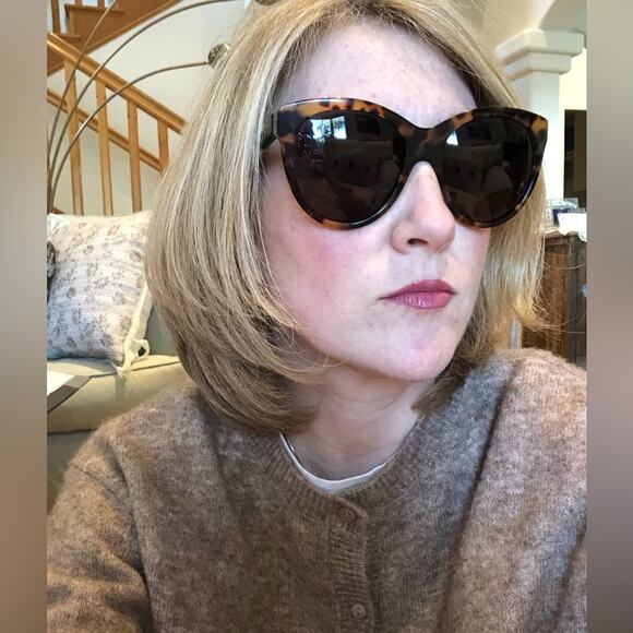 Clan Milano Adriana Tortoise Colored Sunglasses - Picture 10 of 10